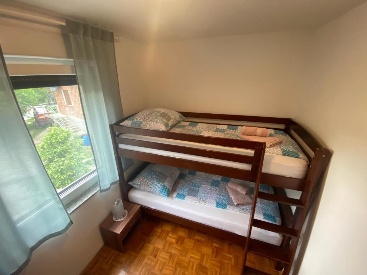 Konavec Apartment Kobarid